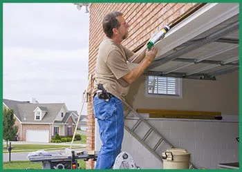 Quality Garage Door Service Hales Corners, WI 414-949-5008 - door-sid-gr-22m